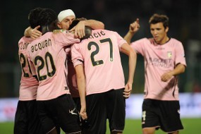 Palermo Lipat Bologna 3-1