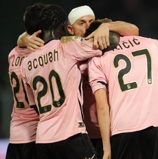 Palermo Lipat Bologna 3-1