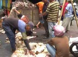 117 Kg Daging Kurban Tak Laik Konsumsi di Jaktim Dimusnahkan 