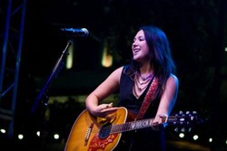Michelle Branch Kembali Bermain Musik Pop