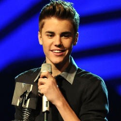 Justin Bieber Siap Tuntut Balik Mariah Yeater