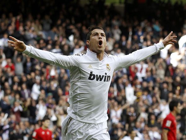 Madrid Hajar Osasuna 7-1