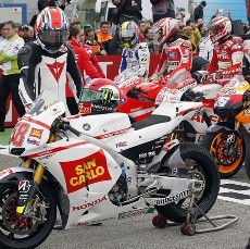 Dari MotoGP untuk Mendiang Simoncelli