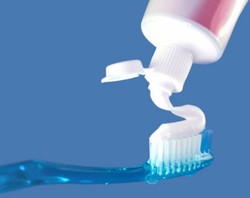 9 Kegunaan Pasta Gigi untuk Rumah Anda 