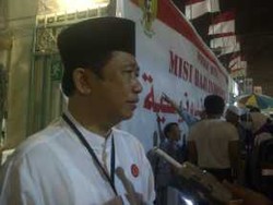 Sebuah Tenda Malaysia Nyelip di Perkampungan Indonesia di Mina