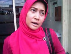 KPK Periksa Artis Mediana Hutomo