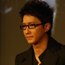 Hangeng Kenang Saat Debut dengan Super Junior