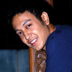 Bersama Barris Band, Dimas Anggara Siap Luncurkan Album Mini