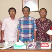 Basofi Minta Pengurus Yayasan Tunda Penetapan Ketua Stikosa 