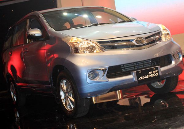 Toyota Avanza Generasi Kedua
