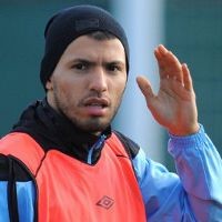 Konflik City-Tevez Bikin Aguero Sedih