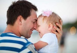 Menjadi Ayah Dapat Mengubah Kebiasaan Buruk Pria