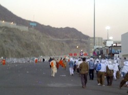 Mina Ditinggalkan Sebagian Jamaah Haji