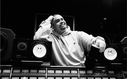 Rapper Heavy D Meninggal Dunia