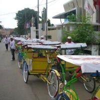 Becak Hias Transportasi Gratis Khusus Atlet di JSC