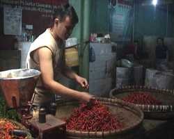 Harga Cabai Merah di Garut Melonjak 100%