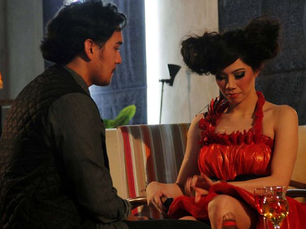 Mario Lawalata Jadi Model Video Klip