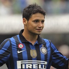 Zarate Pergi karena Reja