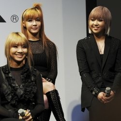 2012, YG Entertainment Siapkan 2 Grup Baru