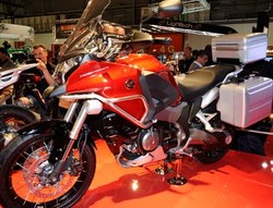 Motor Honda untuk Pecinta Touring