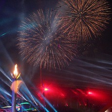 Diwarnai Hujan, Pembukaan SEA Games Berlangsung Spektakuler