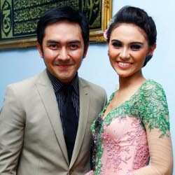 Makan Bakso, Prabu Revolusi Telat Lamar Zee Zee Shahab