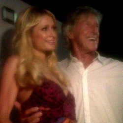 Paris Hilton Jadi Ratu Pesta di Bali