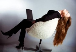 Isi Otak Bisa Pengaruhi Sikap Duduk 