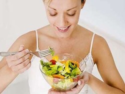 Ingin Langsing? Makanlah Pelan-Pelan!