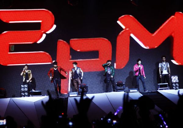 Konser Hands Up 2PM di Jakarta