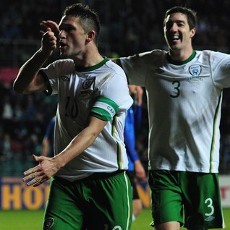 Republik Ceko & Republik Irlandia Raih Kemenangan