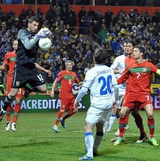 Portugal vs Bosnia-Herzegovina 0-0, Kroasia Hajar Turki