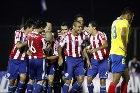 Paraguay Menang, Kolombia Tertahan