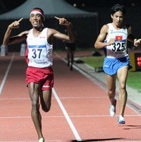 Tiga Emas dari Atletik