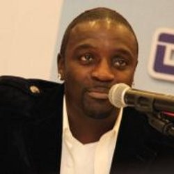 Akon: Inspirasi Mencipta Lagu Selalu Datang Sendiri