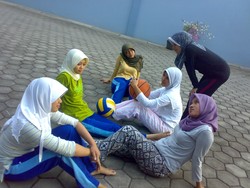 KEBERSAMAAN ITU NIKMAT