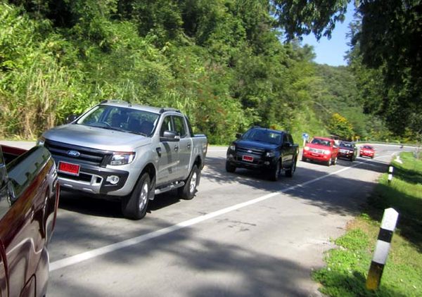 Test Drive Ford Ranger di Thailand