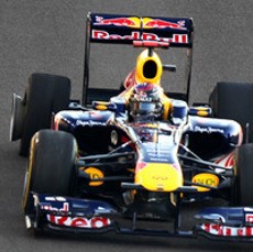 Pirelli Lembur untuk Selidiki Masalah di Ban Vettel