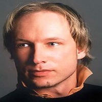 Teroris Norwegia Anders Breivik Tidak Mau Mengaku Bersalah