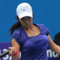 Perak dari Tenis Beregu Putri