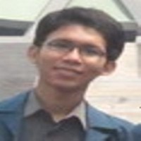 Menyingkap Makna di Balik Nyanyian Presiden