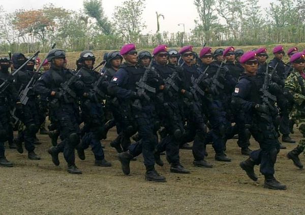 Peringatan HUT ke-66 Korps Marinir