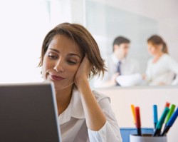 8 Sikap yang Merusak Reputasi Anda di Kantor 