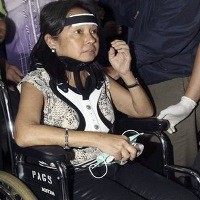 Arroyo Dilarang Berobat ke Luar Negeri, Suami Geram