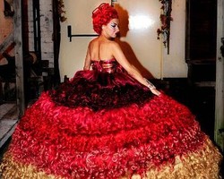 Ada Gaun Pengantin dari 250 Meter Rambut Manusia