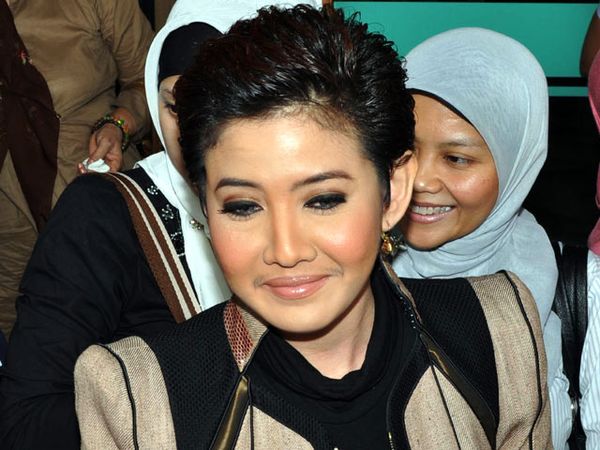 Peggy Melati Sukma Resmi Jadi Janda