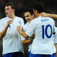 Inggris Tak Terkalahkan di 2011