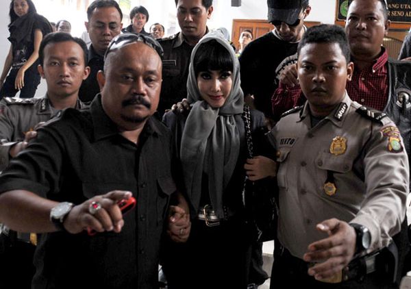Malinda Dee Semakin Dikawal Ketat