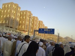 Naik Haji Tahun Depan? Berolahragalah Mulai Besok