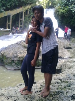 terjebak di air terjun bantimurung 